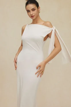Asymmetrical Twist Knot Mermaid Maxi Dress