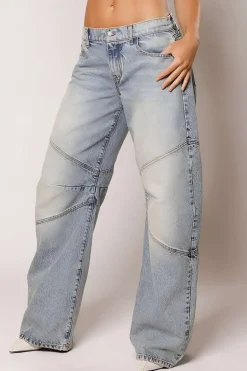 Basic Faded Distressed Jeans