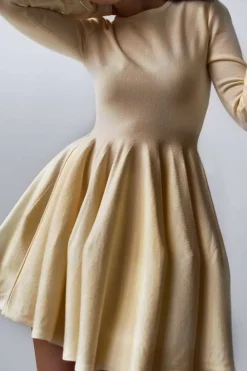 Basic Solid Knit Long-Sleeve Dress