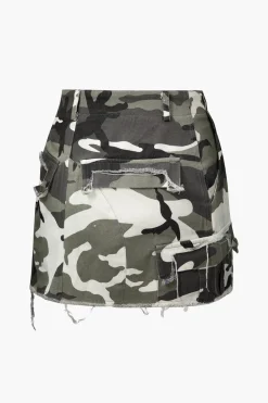 Camo Frayed Hem Cargo Skirt