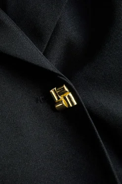 Contrast Button Pocket Blazer