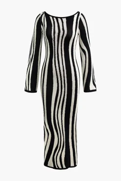 Contrast Stripe Round Neck Knit Maxi Dress