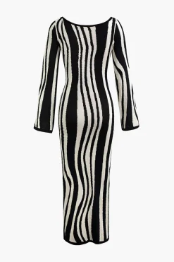 Contrast Stripe Round Neck Knit Maxi Dress