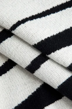 Contrast Sweater Tube Top