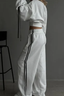 Contrast Tie-Up Wide Leg Trousers