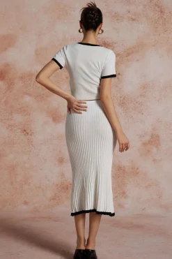 Contrast V-neck Knit Top And Pleated Midi Skirt Set