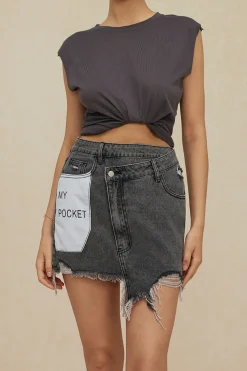Letter Print Frayed Hem Denim Skirt