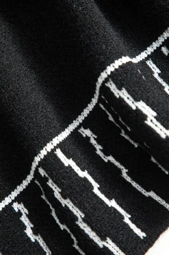 Line Pattern Sweater Cardigan