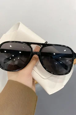 Oval Full Frame Sunglasses