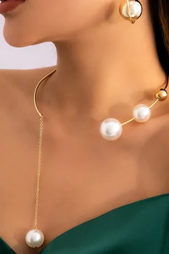 Pearl Decor Necklace