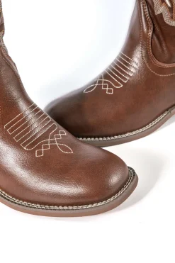 Retro Embroidered Faux Leather Chunky Heel Mid Calf Boots