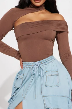 Ruched Cut Out Long-Sleeve Top