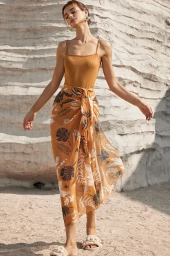 Solid Bodysuit And Leaves Print Knot Wrap Skirt Set