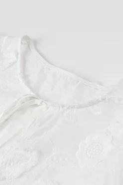 Solid Bow Embroidery Tie-Up Short-Sleeve Shirt