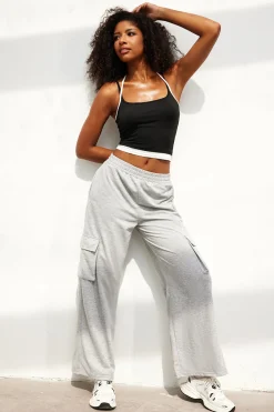 Solid Pocket High-Waisted Trousers