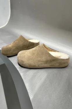 Suede Retro Round Toe Flats