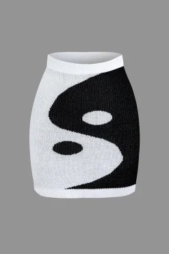 Tai Chi Print Contrast Crop Knit Top And Mini Skirt Set