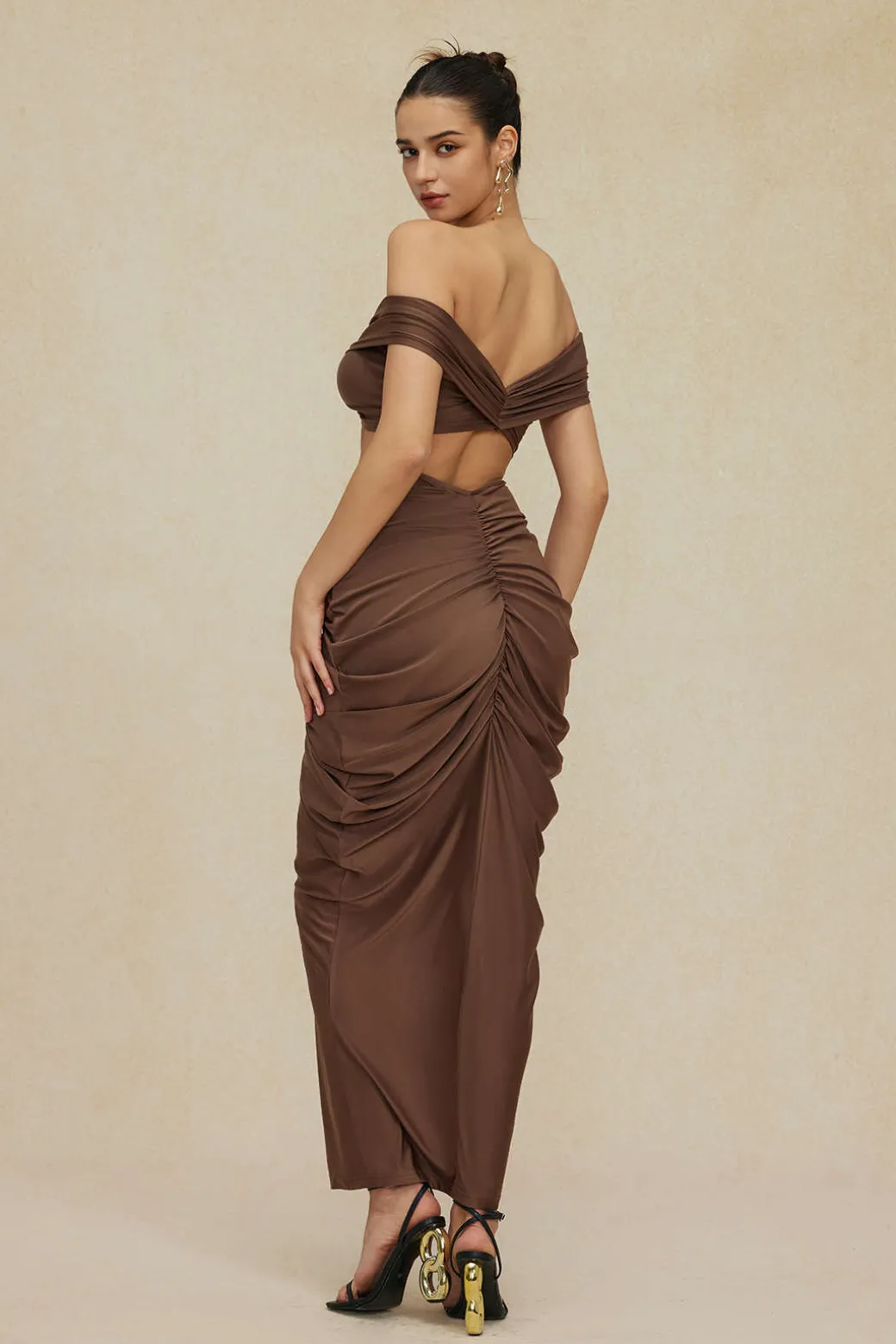 V-neck Ruched Top And V-shape Cut Waist Maxi Skirt Set